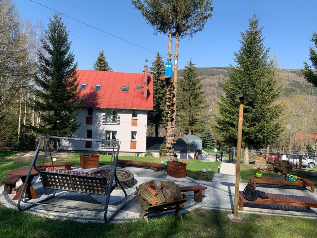 Na Stoku Apartment Swieradow-Zdroj Bagian luar foto